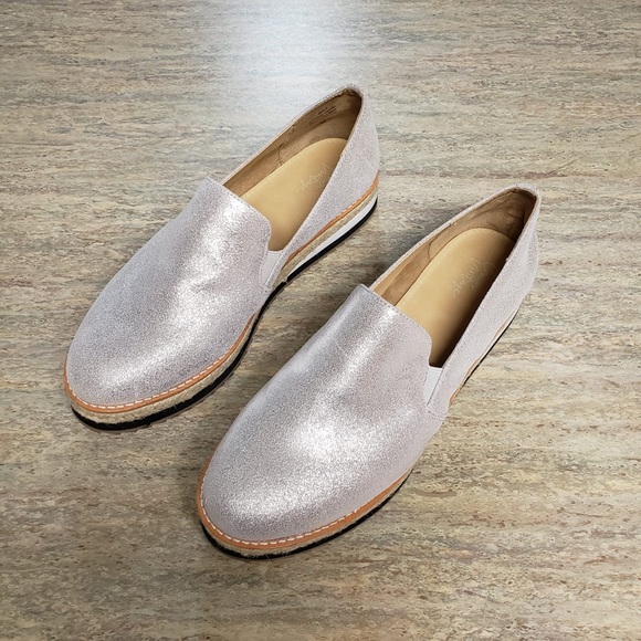 Beautiful Silver slide on espadrille - Picture 2 of 14